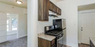 1115 1/2 4th Street NE Gallery 4