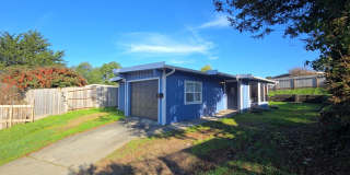 4BR/2BA South Eureka Home! Gallery 1