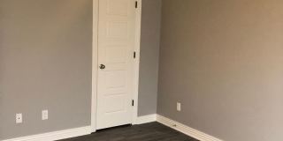 BEAUTIFUL BENTONVILLE HOME - LARGE FENCED IN YARD - GREAT LOCATION Gallery 14