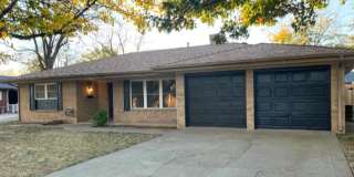 Fully Furnished Amarillo Home | Utilities + Wi-Fi Included | 3 Bed, 2 Bath Gallery 1