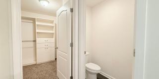 Spacious 4BR Home with Large Fenced Yard & Community Pool Gallery 9