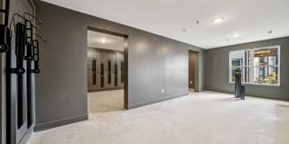 Colina Hillside Gallery 39