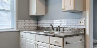 2 Bedroom / 1 Bath Home located in Benson! Gallery 7