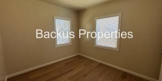 Newly renovated two bedroom cottage in South Salinas Gallery 5