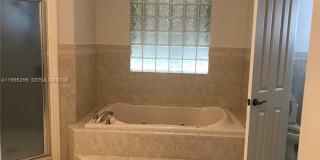 8750 SW 164th St PALMETTO BAY, FL 33157 Gallery 18