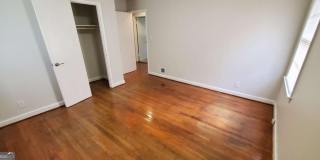 2704 Gresham Road SE Gallery 1