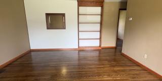 Freshly Updated Rancher w/ Detached Garage!! Gallery 4