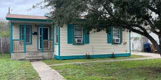 Cozy Two Bedroom One Bath Gallery 1