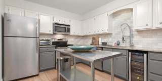 4 DUDLEY CT Gallery 19