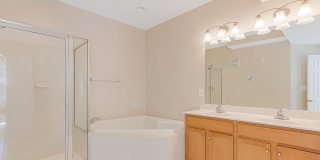 14873 CLOVERDALE Road Gallery 34