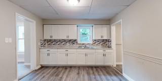 Old Brooklyn Area - 4 Bedroom - 1 Bath - Single Family Home Gallery 1