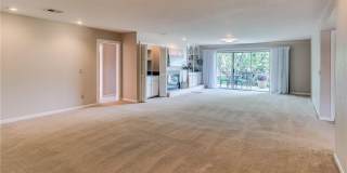 1533 Glenbrook Drive Gallery 19