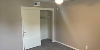 Bristol Square Apartments Gallery 131