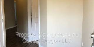 3218 NE Spring Creek Pl Gallery 4