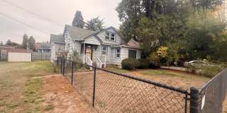 Great Home in Bethel-Danebo Neighborhood Gallery 1