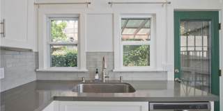 1639 Redcliff Gallery 7