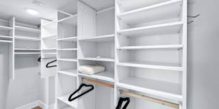 Available on May 27 - Stunning Furnished Waterfront Condo – 2 Beds / 2 Baths with Gulf-to-Bay Views! Gallery 20