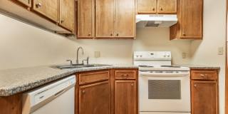 231 Barrett Place Gallery 6