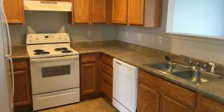 3 BEDROOM, 2 BATHROOM TWIN HOME Gallery 3