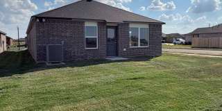 Your Dream Home Awaits – Brand-New 4-Bedroom, 2 Bathroom Home in Yukon! Gallery 19