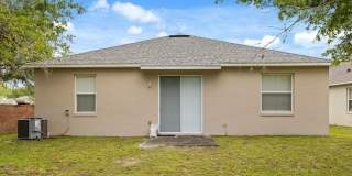 Great location with room to entertain Great location with room to entertain Gallery 31