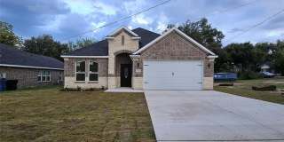 202 E 1st North Street Gallery 1