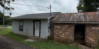 426 West Old Andrew Johnson Hwy, New Market, TN 37820 Gallery 1