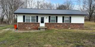 3 bedroom, 1 bathroom home only minutes away from the Ford plant in Glendale! Gallery 1