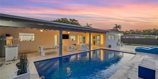 8501 SW 142nd St Gallery 1