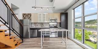 2626 South Side Flats Gallery 33