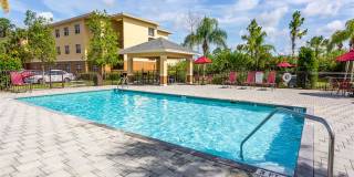 Heron Pond - 55+ Apartments Gallery 3