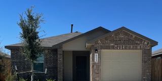 2 Week Free Move-In Special! Modern 3-Bedroom Home in Whisper Falls with Resort-Style Amenities Gallery 1