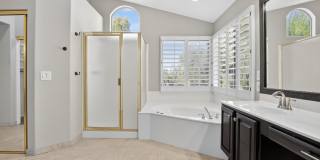 4302 E MOSSMAN Road Gallery 38