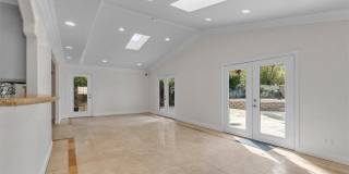 6201 Corbin Avenue Gallery 3