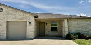 400 Lowes Boulevard - B Gallery 2