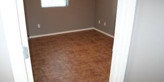 11207 W HOPI Street Gallery 29