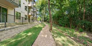 The Addison Apartments Gallery 13