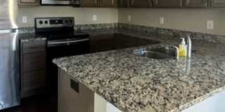 Affordable 2-Bedroom Townhome in the Heart of Lebanon, TN! Gallery 1