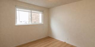 4-Bedroom House with Fenced Backyard **Fresh Paint and New Flooring Gallery 22