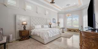 10771 Versailles Boulevard Gallery 18
