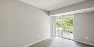 The Lake Shore Apartments Gallery 73