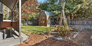 Great CDA Location! Gallery 27