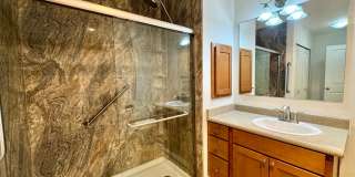 Stunning and stylish Winslow condo now available Gallery 14