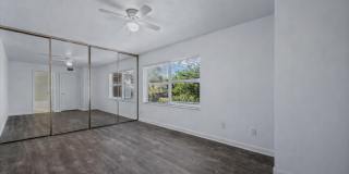 1945 Stratford Way Gallery 24