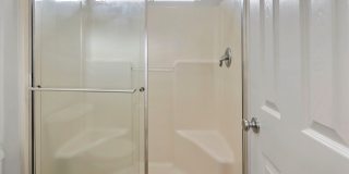 3 bed/2.5 bath Townhome + 2 Car Garage + Washer/Dryer + Fenced Front Patio Gallery 18