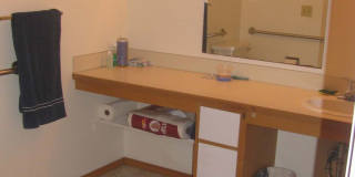 Fairwood Court Apartments Gallery 1