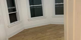 Elegant 2BR Apartment in South End Hartford Gallery 18
