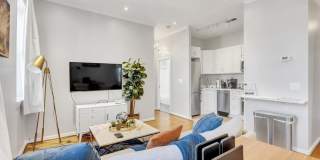 Sunny 1 bedroom/1 bath in Adams Morgan! Gallery 6
