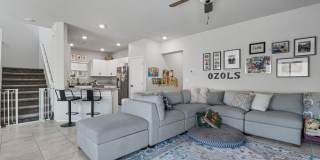 GORGEOUS TOWNHOME BUILT IN 2020 LOCATED IN A GATED COMMUNITY! Gallery 24