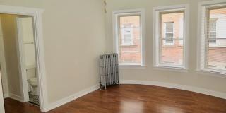 4340 S. Drexel Blvd., 48 Gallery 1